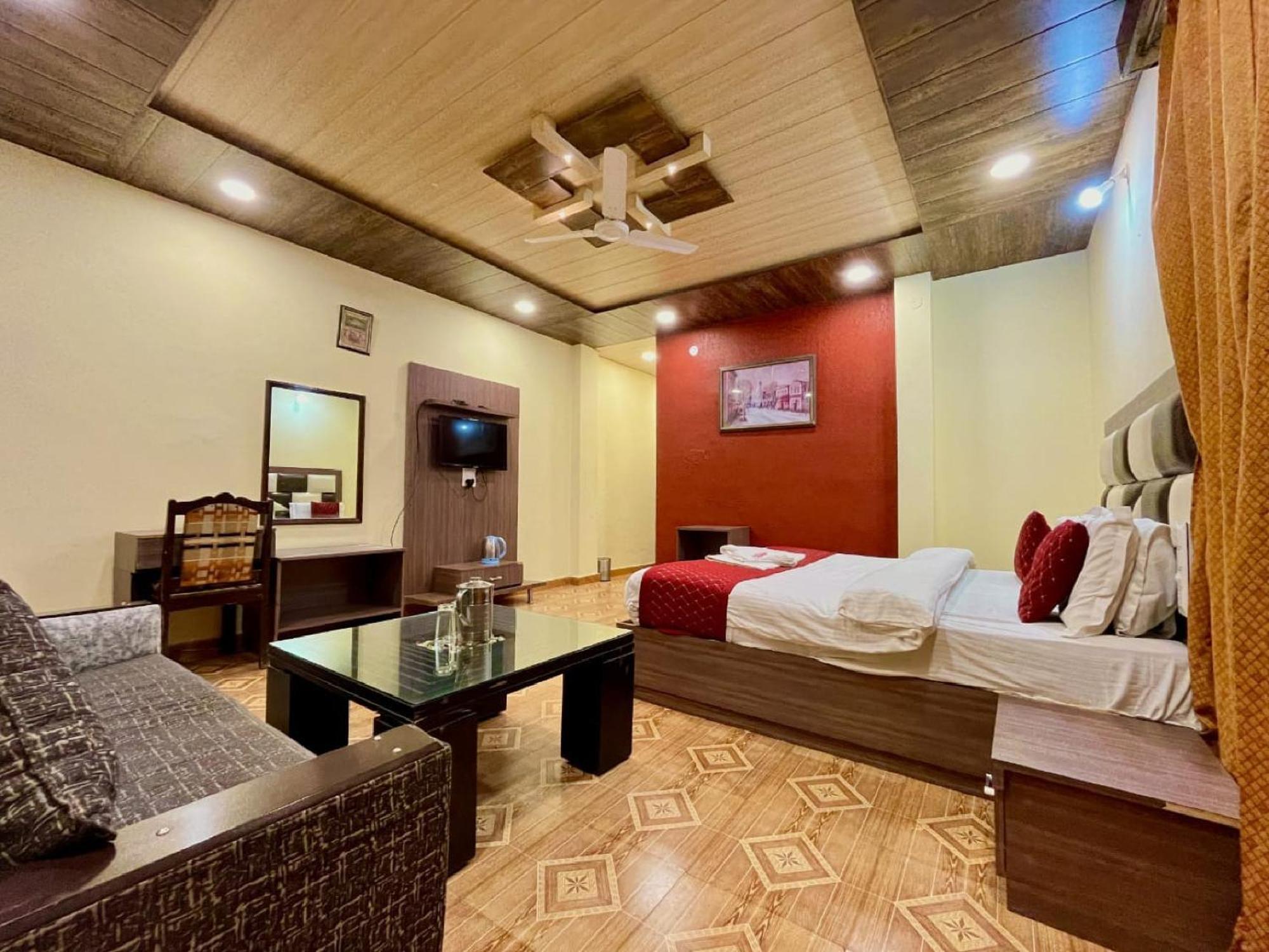 Sparkle Star Resort Khajjiar Екстериор снимка