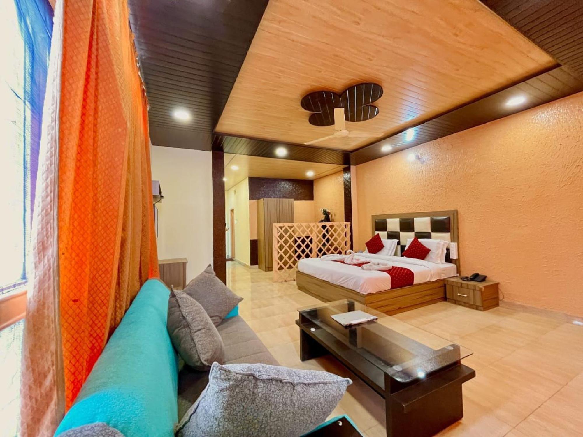 Sparkle Star Resort Khajjiar Екстериор снимка