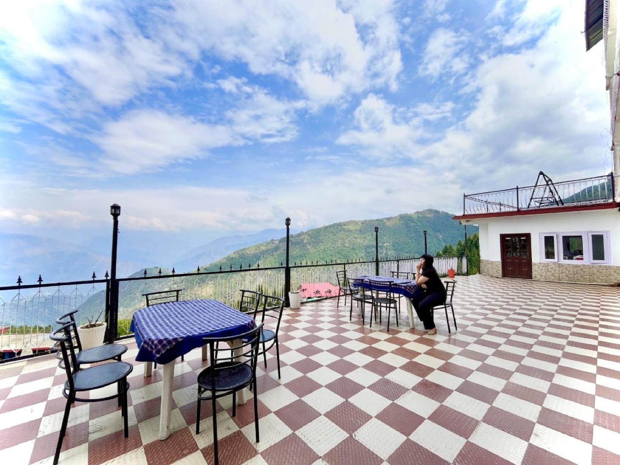 Sparkle Star Resort Khajjiar Екстериор снимка