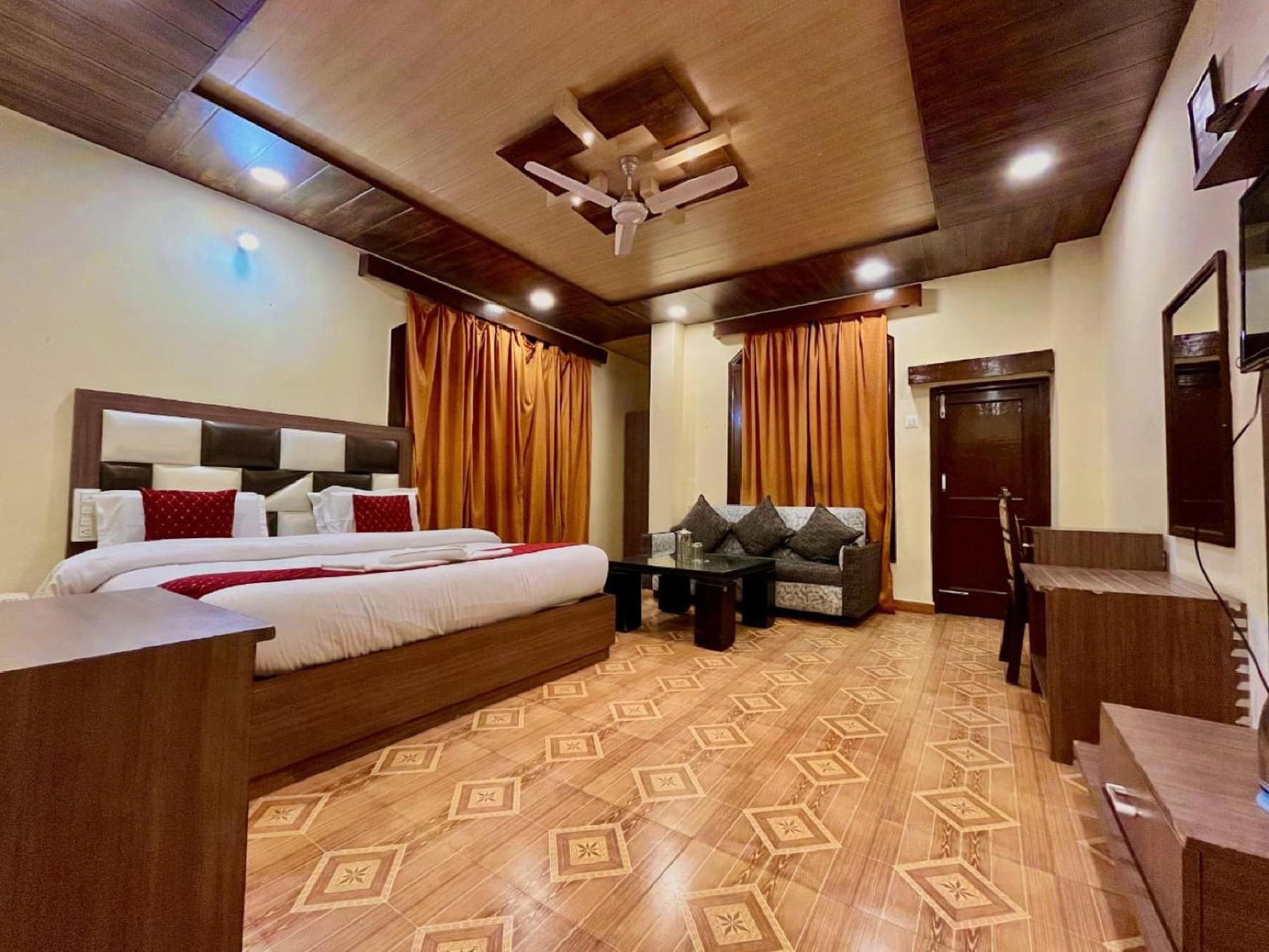 Sparkle Star Resort Khajjiar Екстериор снимка